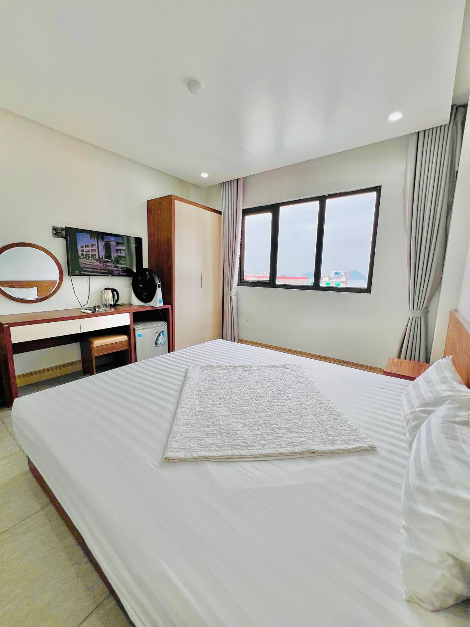 An Duong Hotel Cat Ba Chan Chau Экстерьер фото