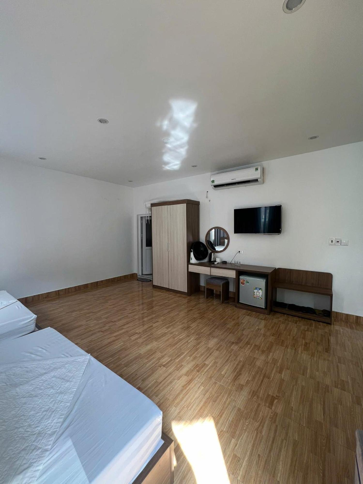 An Duong Hotel Cat Ba Chan Chau Номер фото