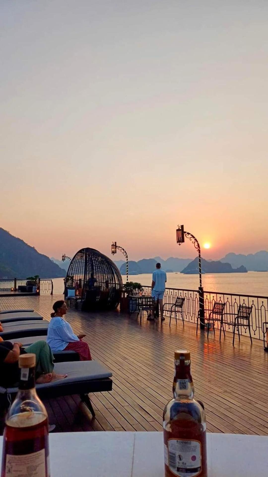 An Duong Hotel Cat Ba Chan Chau Экстерьер фото
