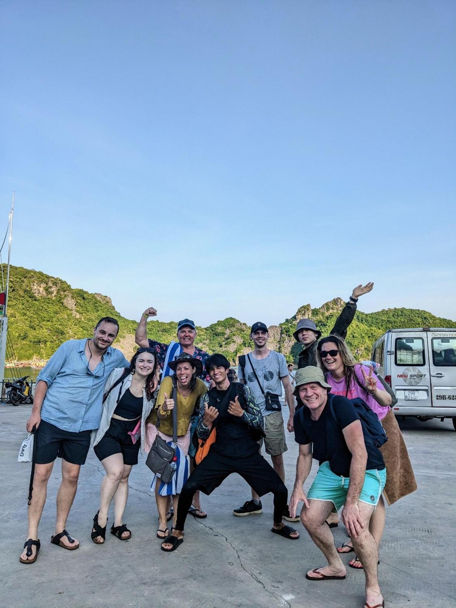 An Duong Hotel Cat Ba Chan Chau Экстерьер фото
